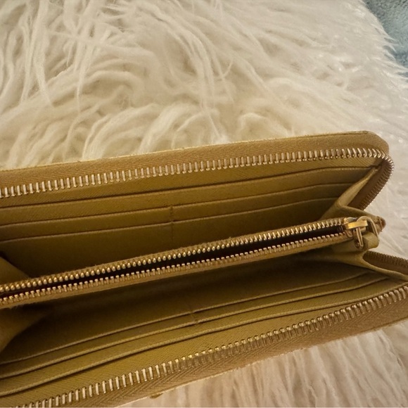 Prada Yellow Saffiano Leather Zip-Around Wallet with Bow Accent - Picture 2 of 5